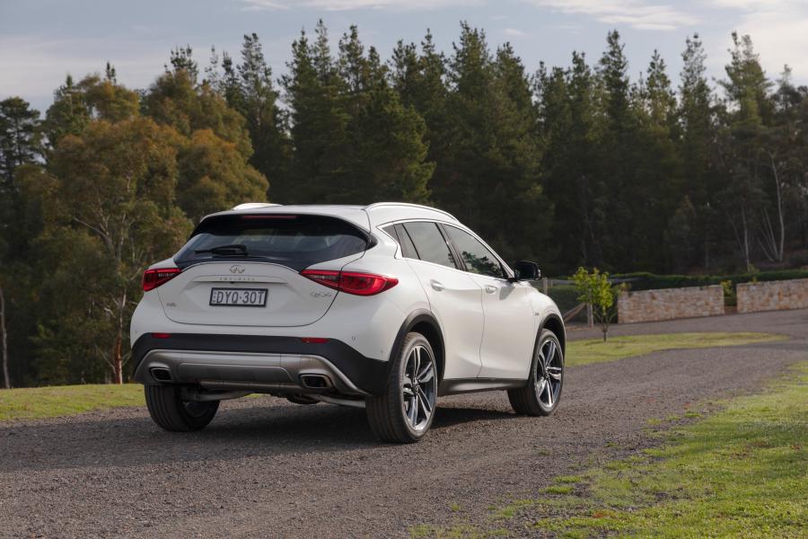  Infiniti QX30 2.0t AWD Sport 2018 года  (AU) (фото 22 из 34)
